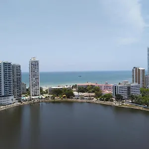 Comodo Estudio Con Vista Al Lago Cartagena